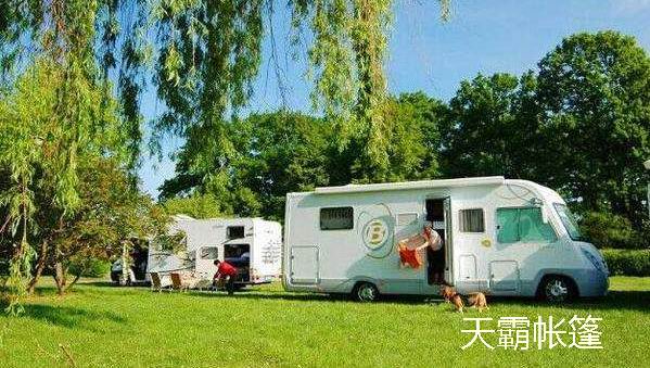 房车.jpg 房车.jpg